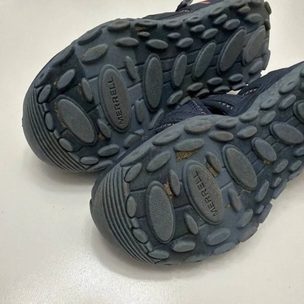 Merrell pre owned